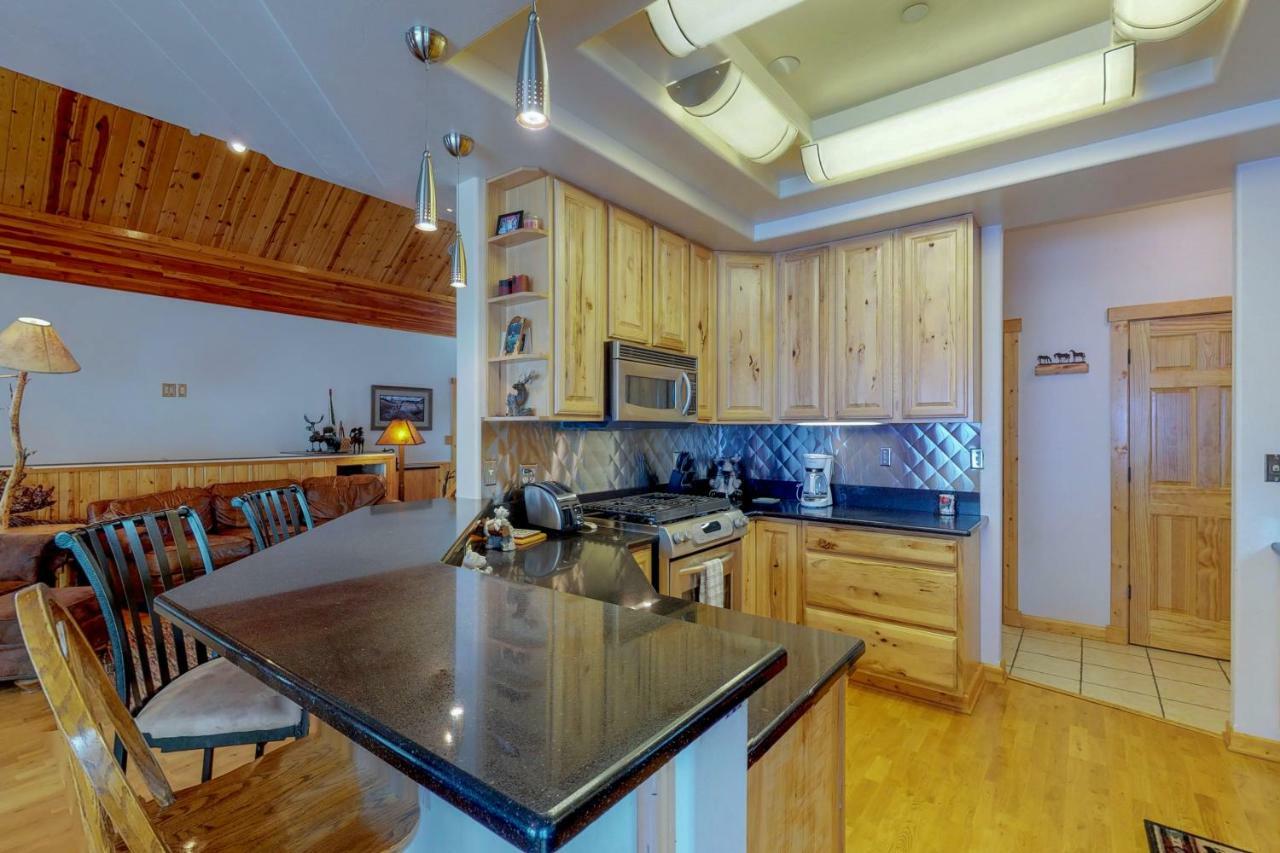 Antler Ridge Villa Big Sky Bagian luar foto