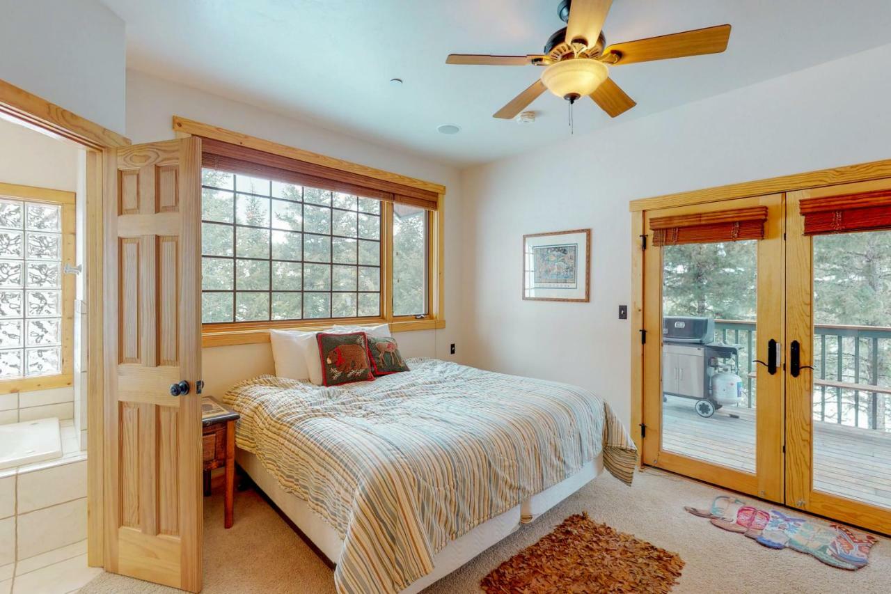 Antler Ridge Villa Big Sky Bagian luar foto