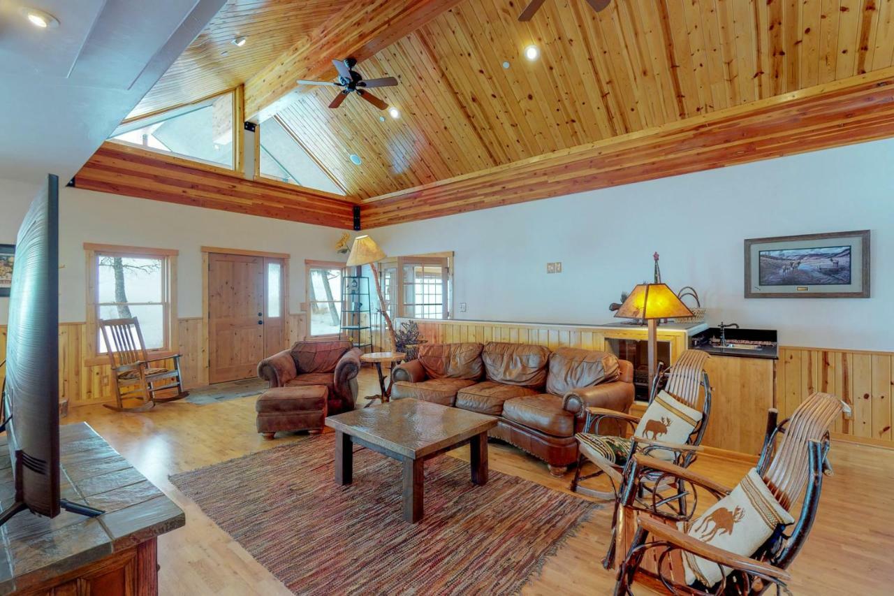 Antler Ridge Villa Big Sky Bagian luar foto