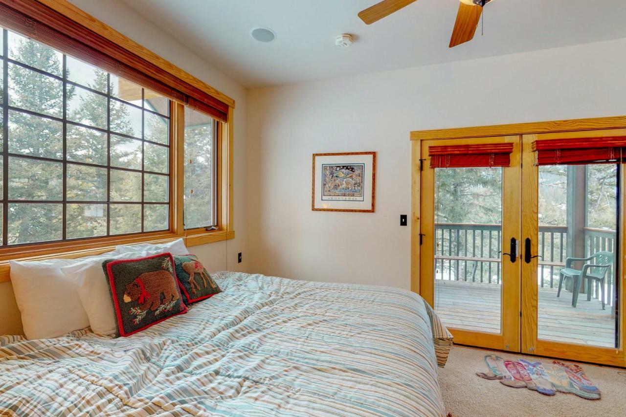 Antler Ridge Villa Big Sky Bagian luar foto
