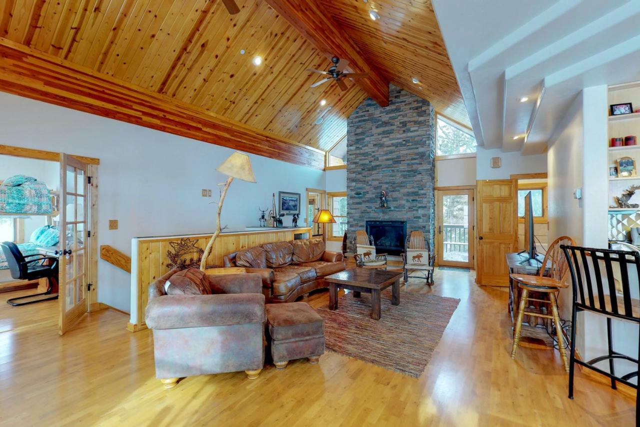 Antler Ridge Villa Big Sky Bagian luar foto
